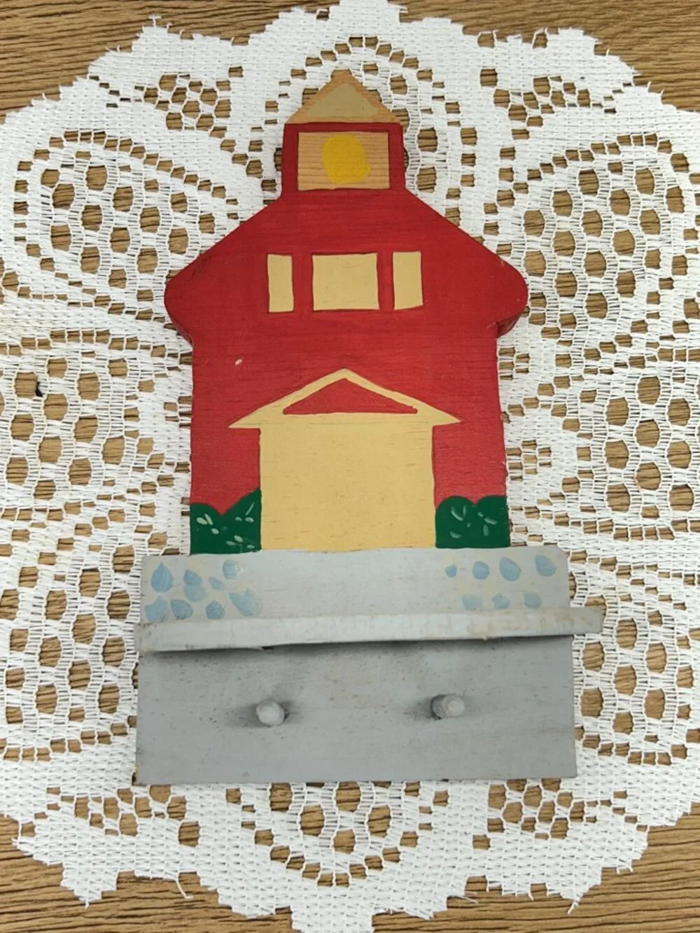 Vintage Folk Art Wooden Schoolhouse Key Holder Wall Rack Peg Rack Rustic